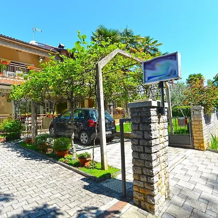 Für 4 Personen Ca 50 Qm In červar-porat, Istrien Istrische Riviera - B54731