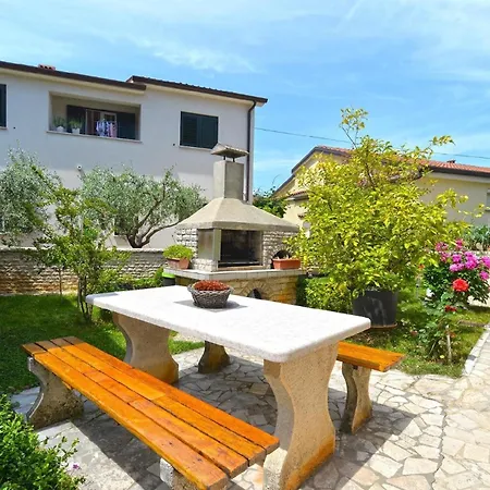 Für 4 Personen Ca 50 Qm In červar-porat, Istrien Istrische Riviera - B54731 * Poreč